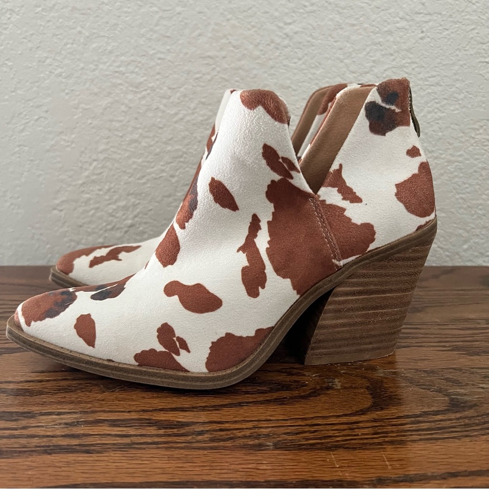 Arider Girl Cow Print Heeled Boots Size 8 - Picture 2 of 10
